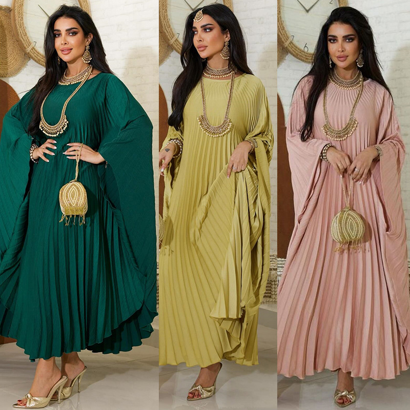 Street Fashion Dubai - Arab Dubai Muslim Fashion Street Abaya