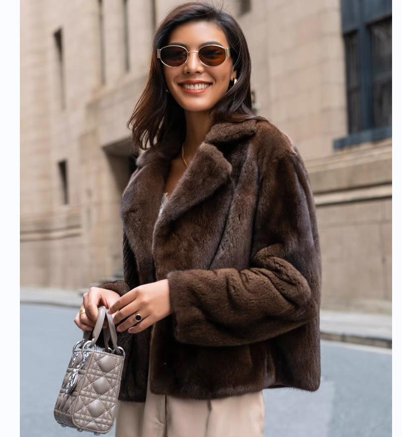 Street Fashion Logo - Women's 100% Genuine Mink Fur Jacket
