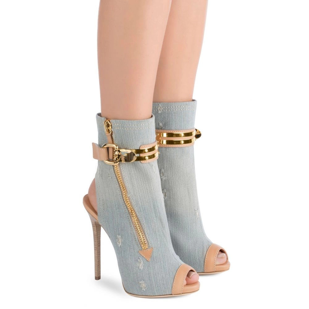 2026 Women Denim Distressed Op - огляд і ціна Street Fashion Denim